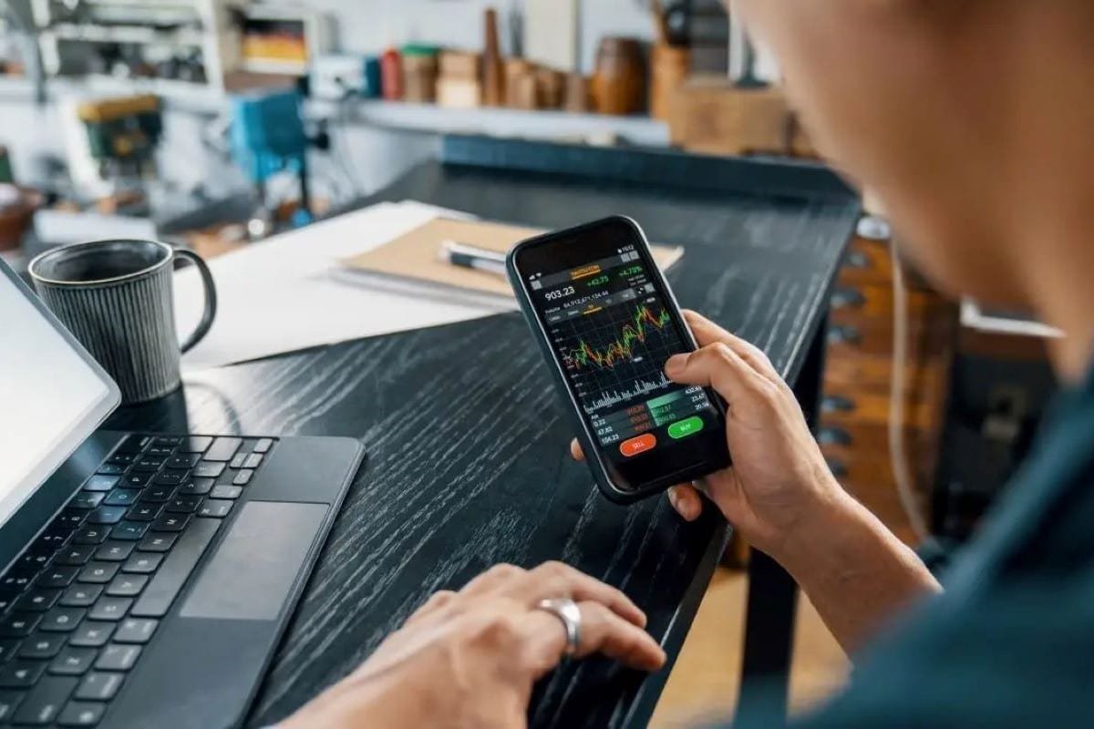 5 Stocks To Buy Now For Maximum Profits