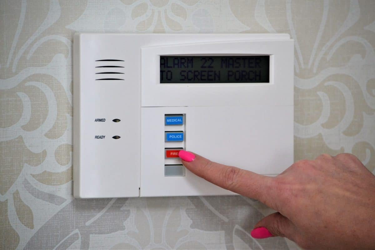 What-Is-A-Personal-Alert-Safety-System-Definition-And-Applications