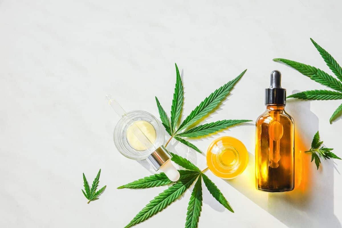 Best CBD Oil 2023Top 10 Brands Reviewed + Buyers Guide