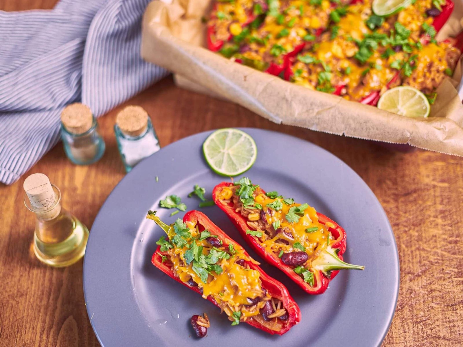 VegetarianBlackBeanStuffedPeppers_09